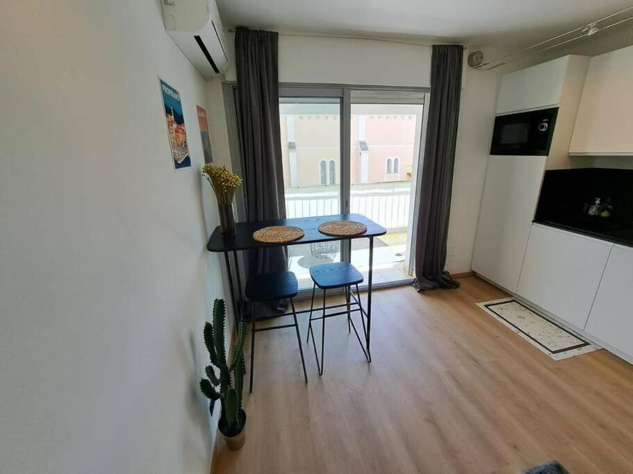 Beau Studio Proche Centre Ville Et Plage 아작시오 외부 사진